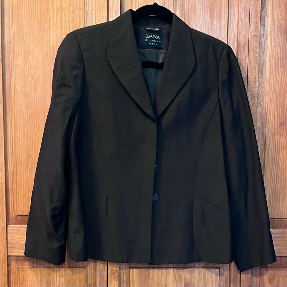 Dana Buchman brown blazer - Picture 2 of 11